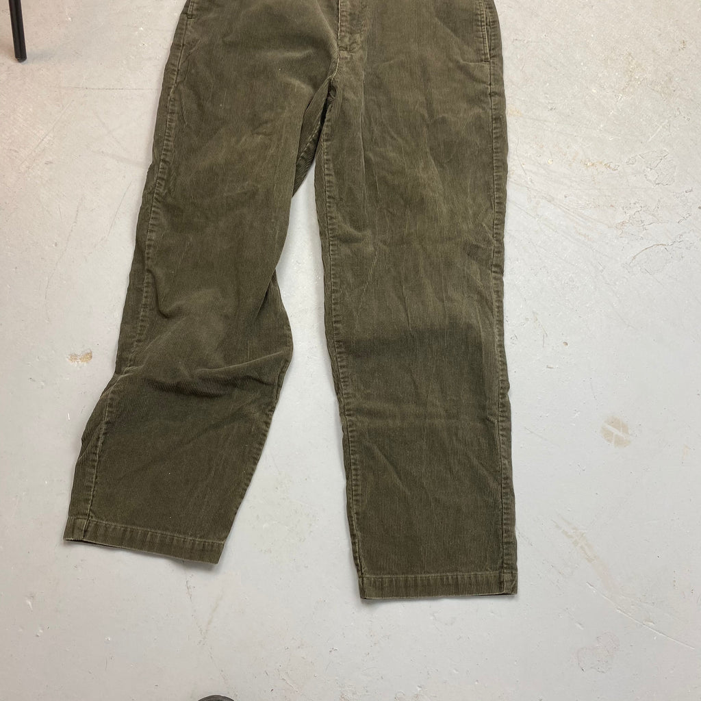 Baggy corduroy pants