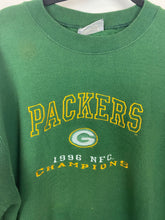 Load image into Gallery viewer, Vintage Embroidered Green Bay Packers Crewneck - S/M