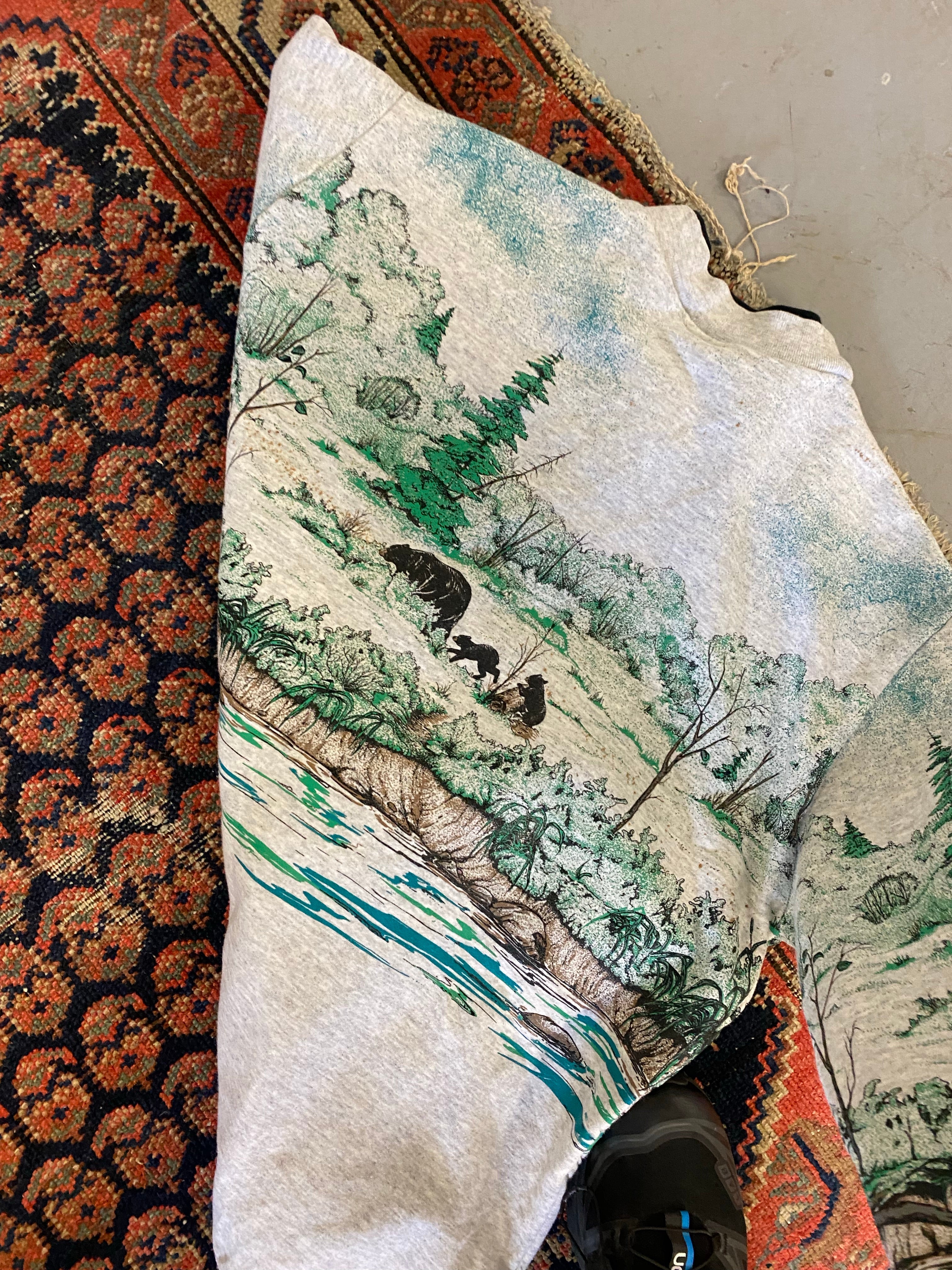 Vintage All Over Print Bear Crewneck - M