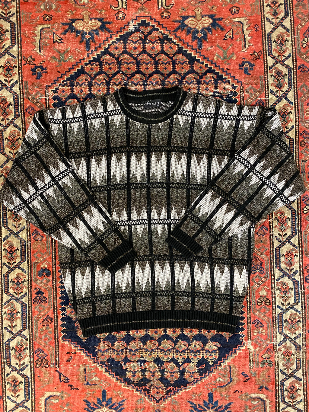 Vintage Patterned Knit Sweater - M/L