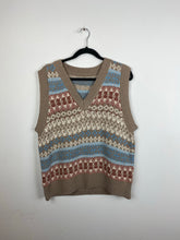 Load image into Gallery viewer, Patterned oversized vest