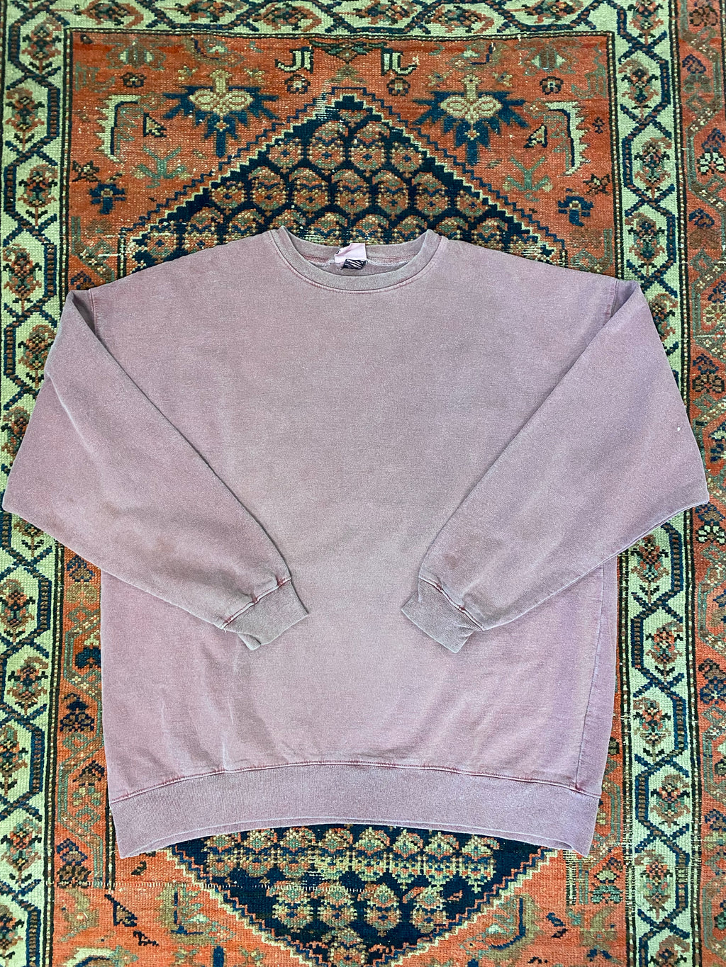 Vintage Stone Wash Crewneck - L