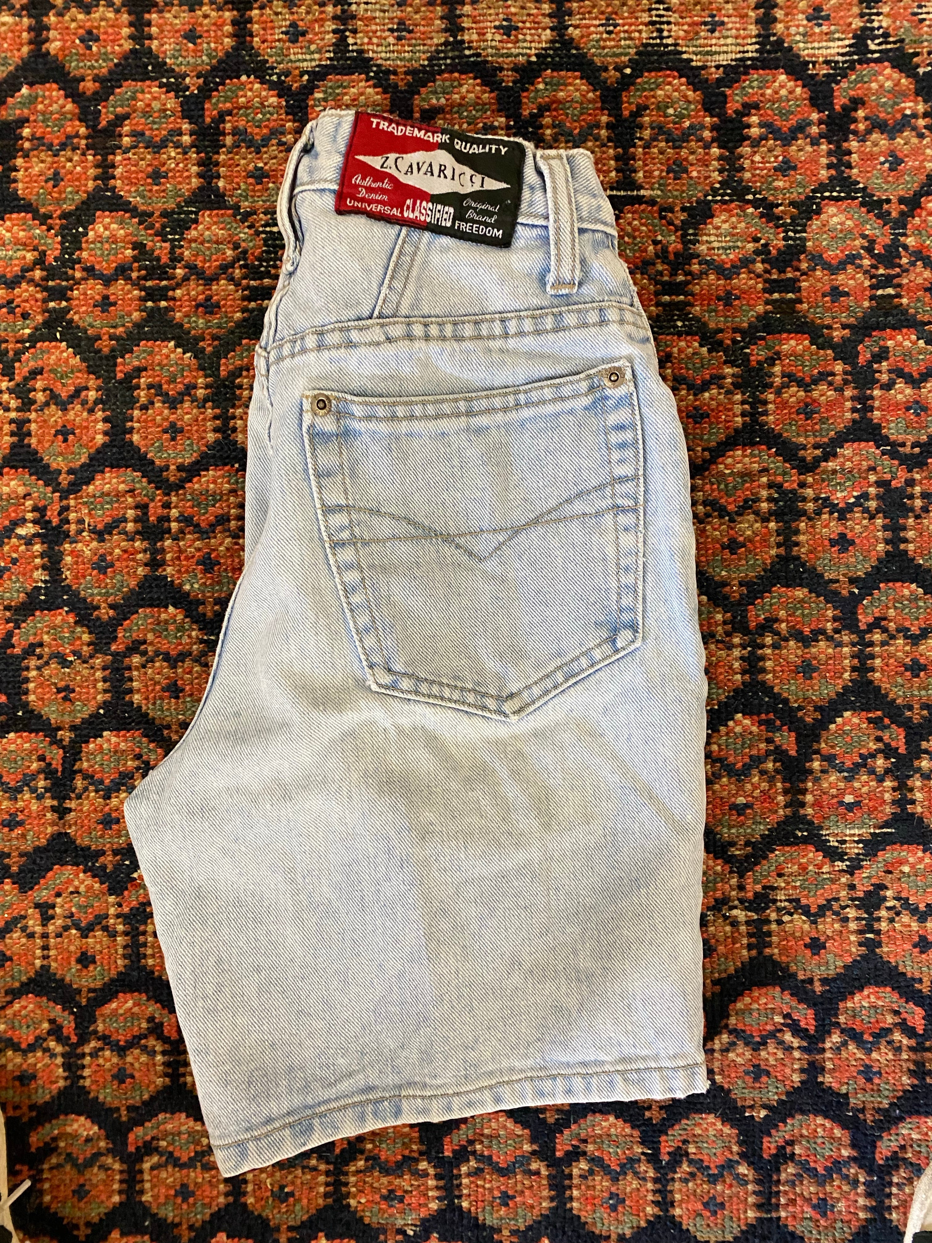 Vintage High Waisted Denim Shorts - 24in