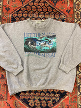 Load image into Gallery viewer, 90s American Eagle Whale Crewneck - L