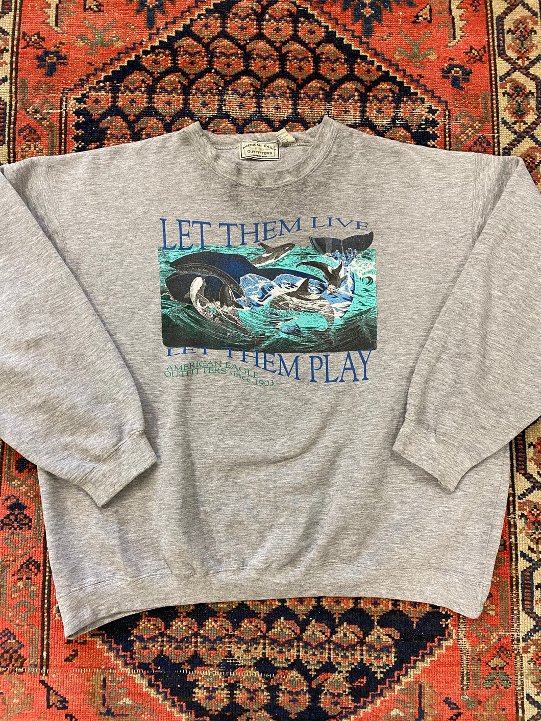 90s American Eagle Whale Crewneck - L