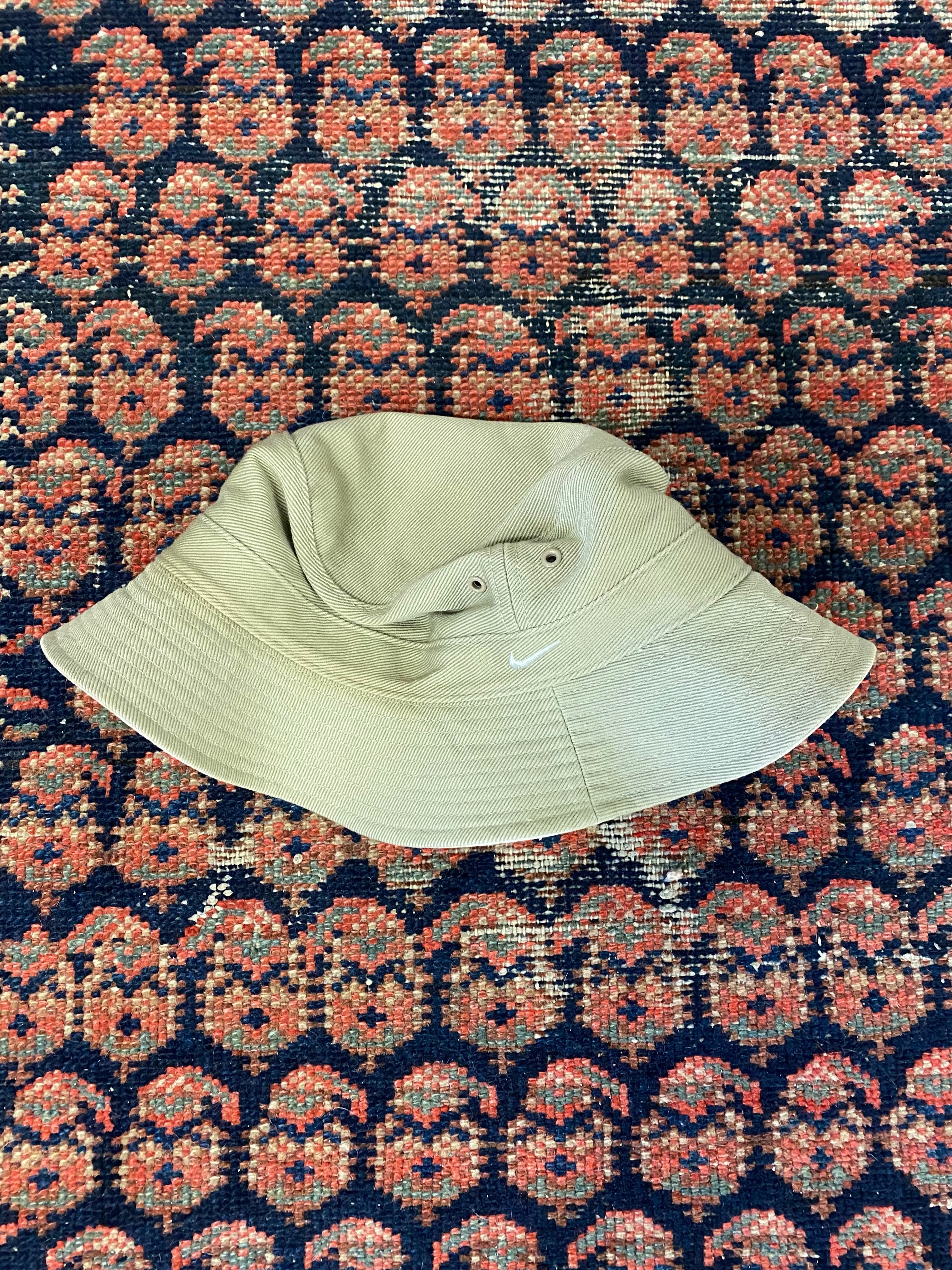 Vintage Nike Bucket Hat