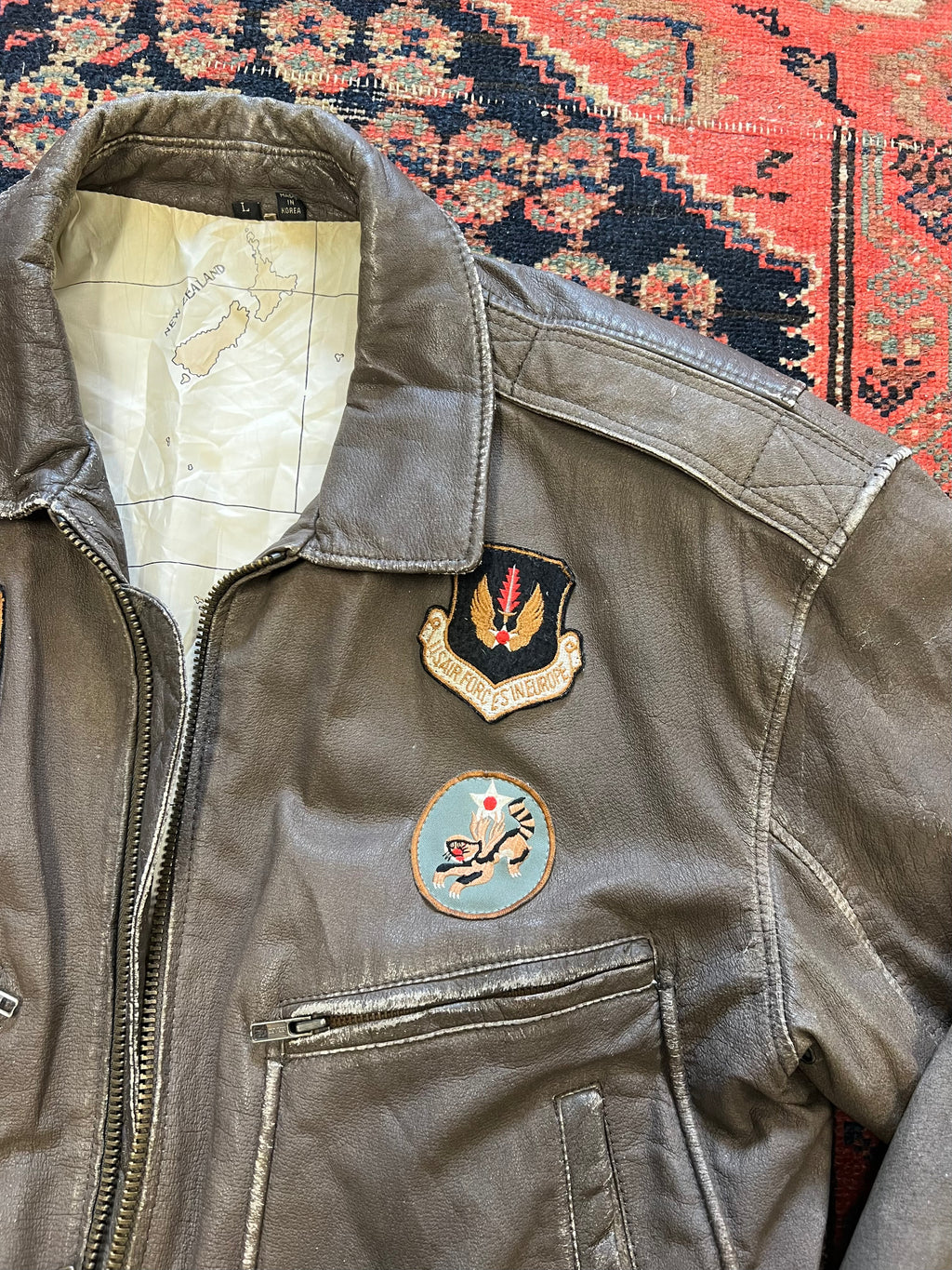 VINTAGE LEATHER JACKET - MEDIUM