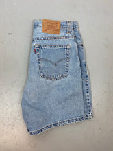 Load image into Gallery viewer, 90s High Waisted Levi’s Denim Shorts - 32in