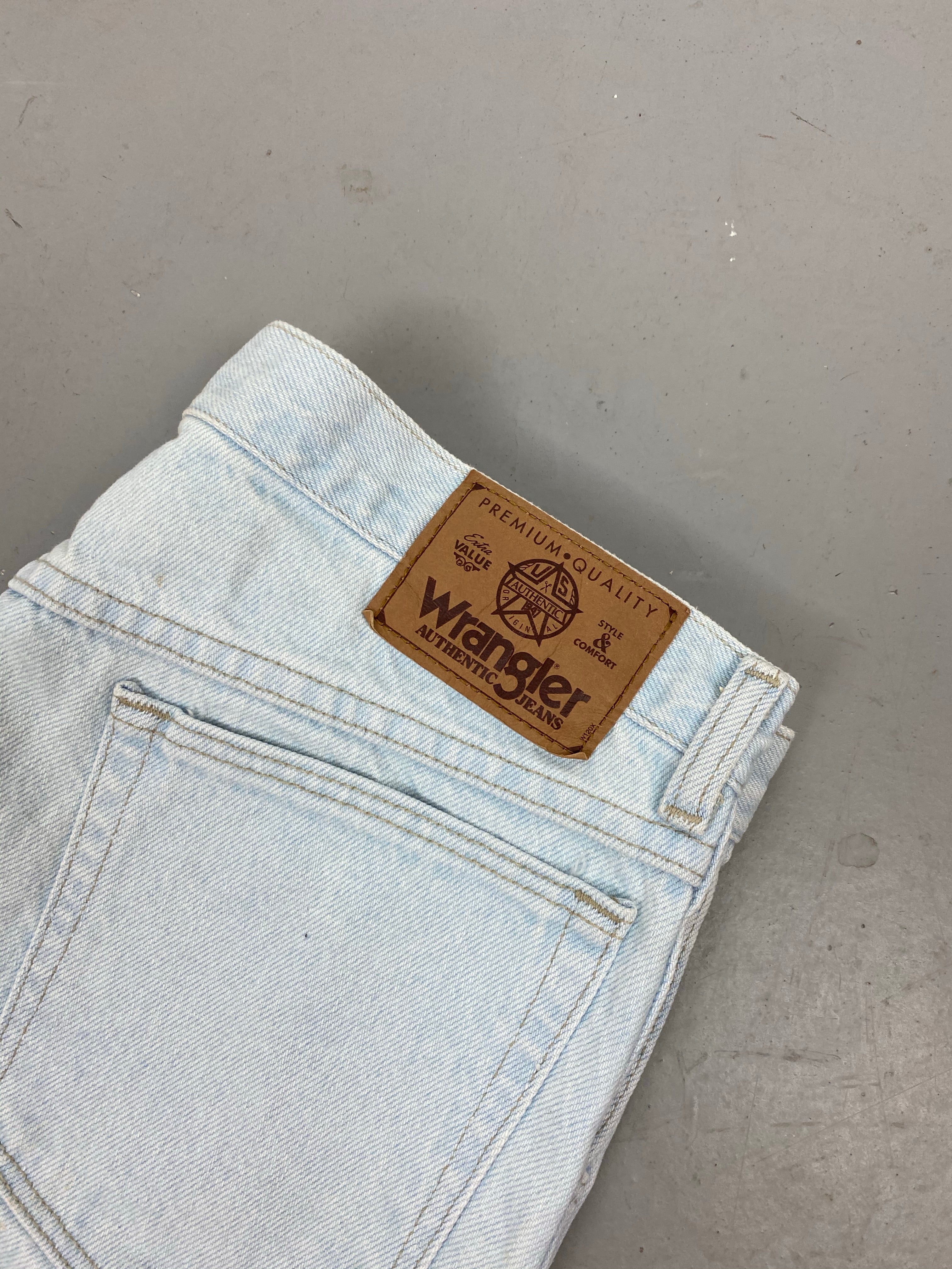90s wrangler high waisted denim shorts