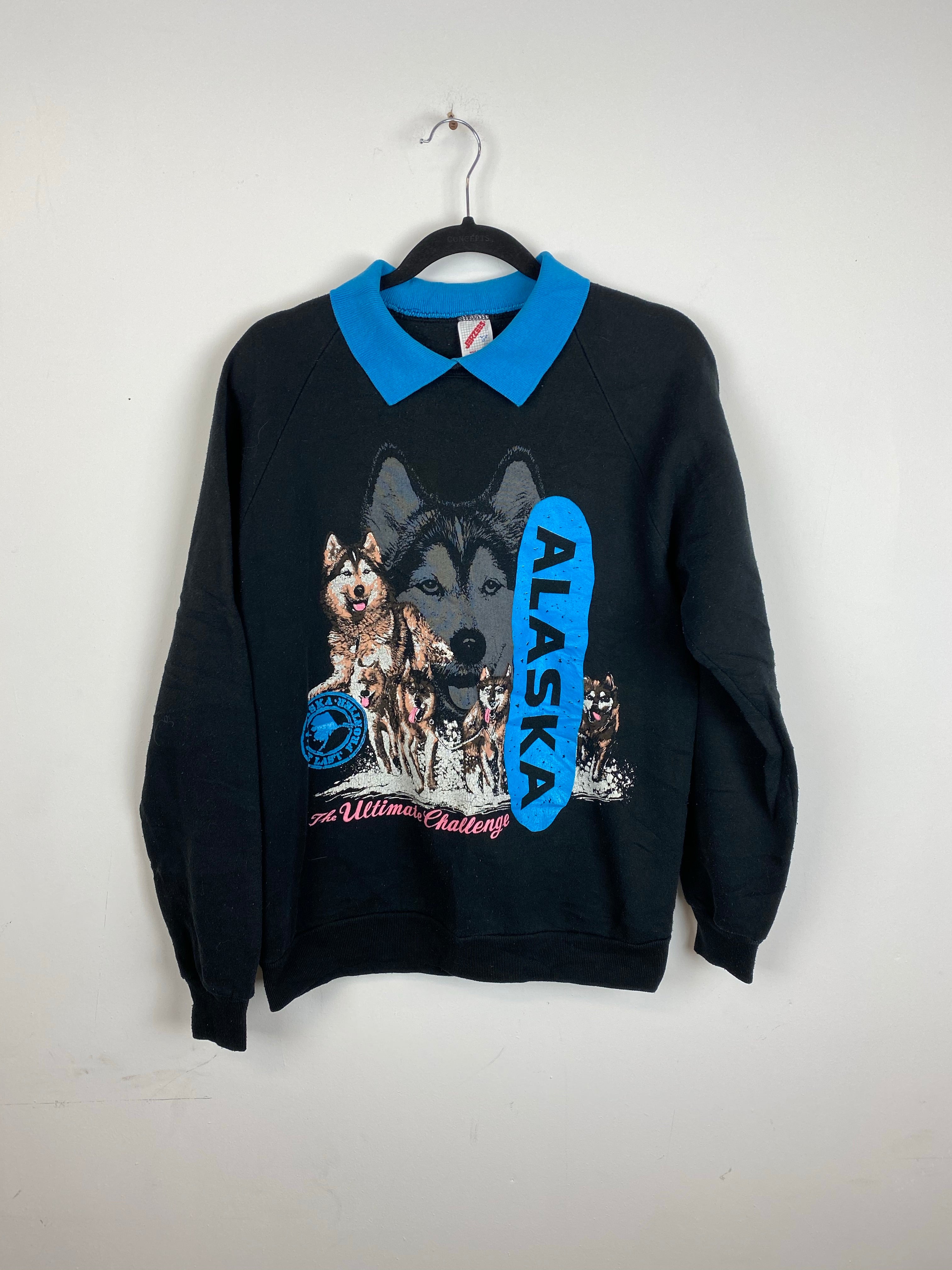 90s collared crewneck