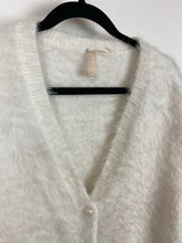 Load image into Gallery viewer, Vintage fuzzy white cropped cardigan - S