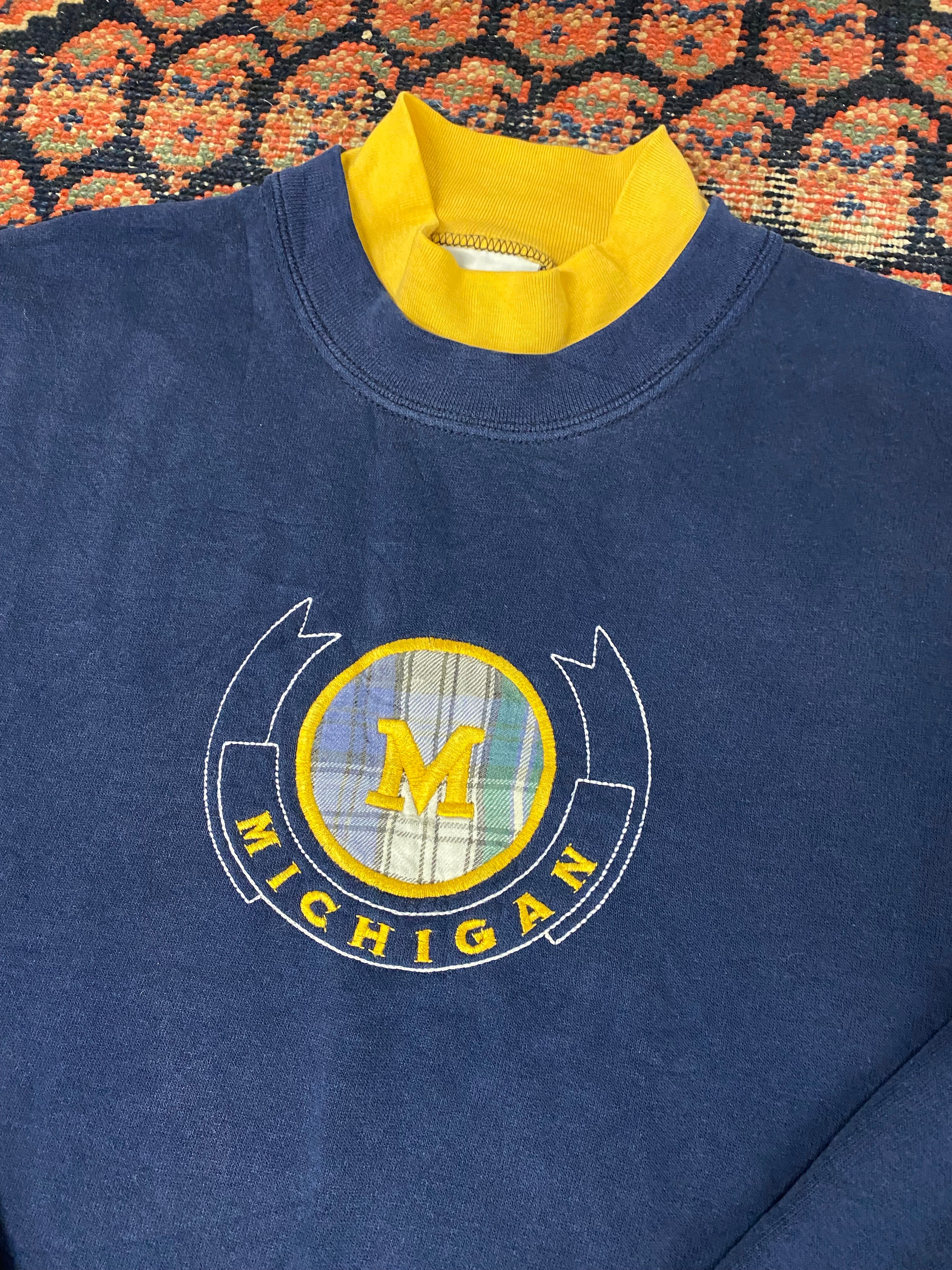 Vintage Embroidered Michigan Turtleneck Crewneck - M