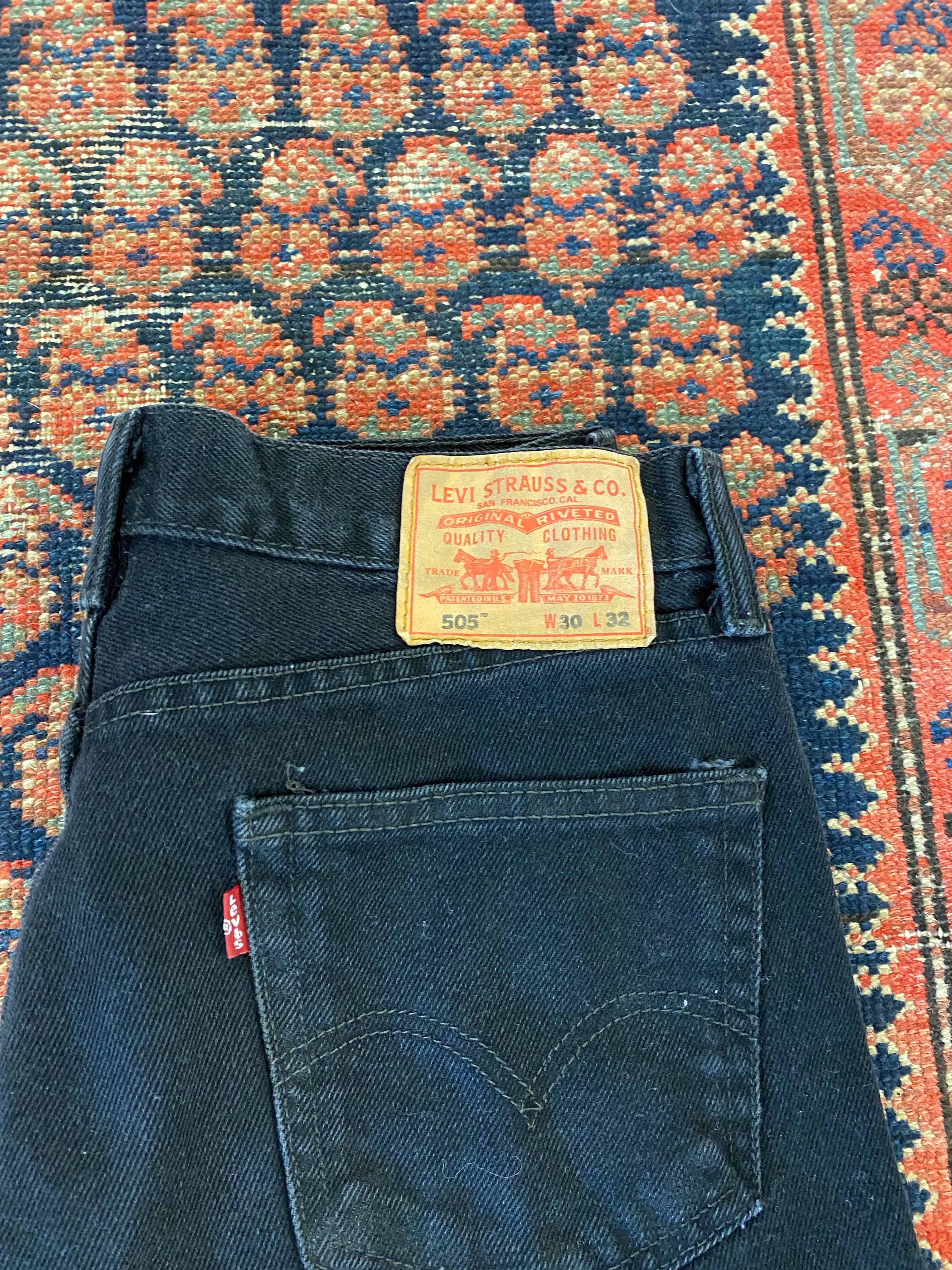 Vintage Levi’s High Waisted Denim Shorts - 30in