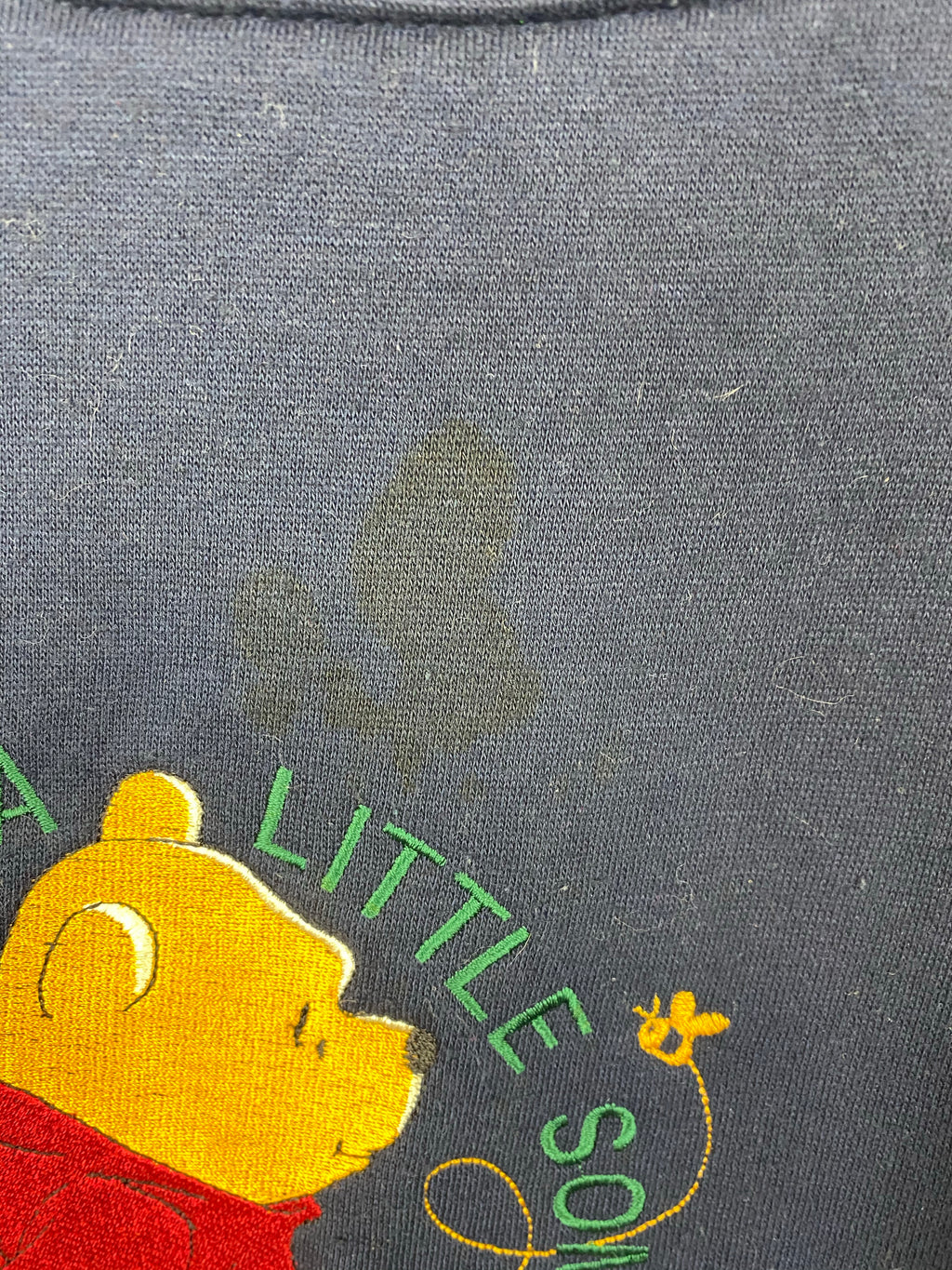 90s embroidered Pooh crewneck
