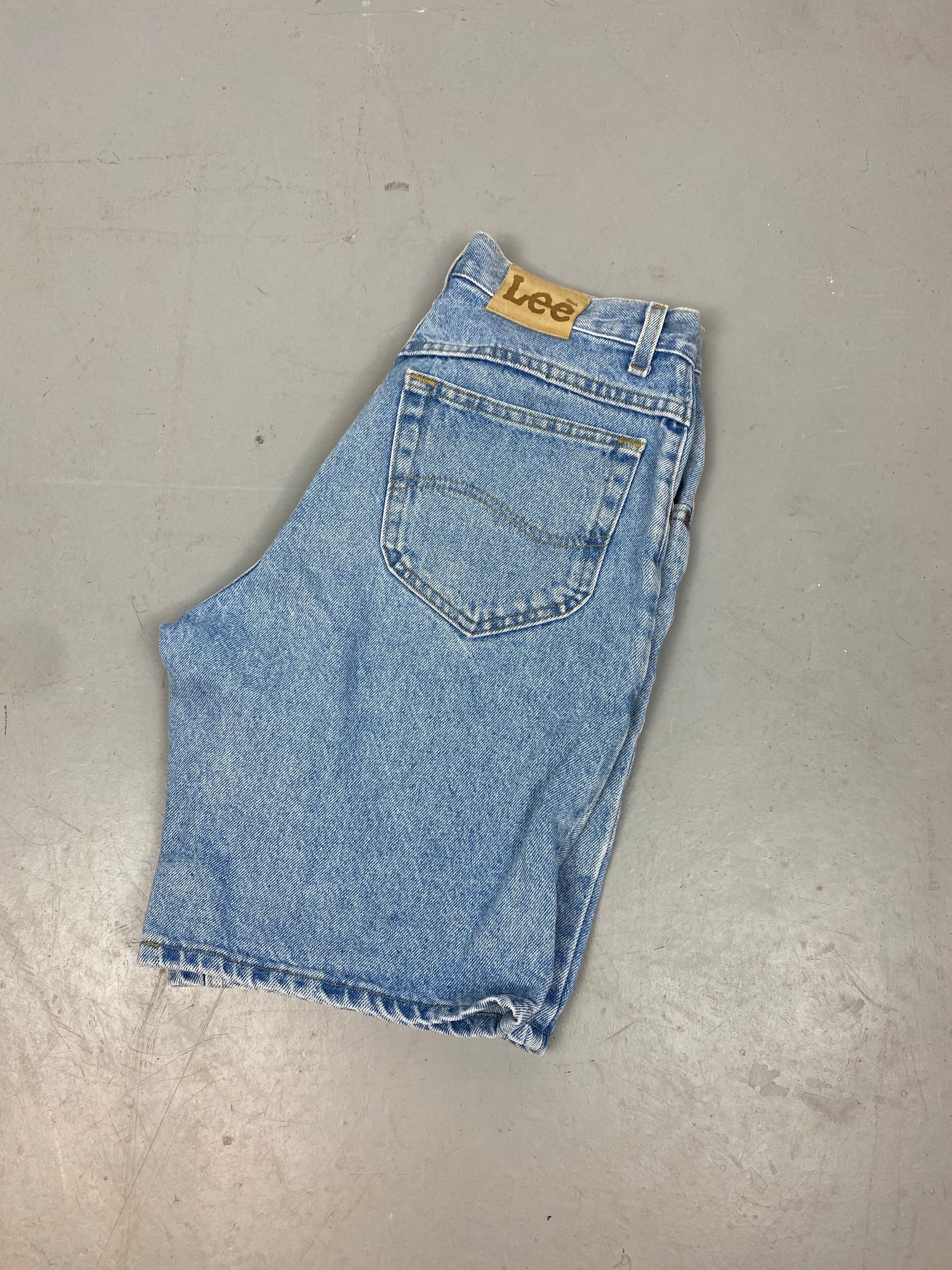 90s high waisted Lee denim shorts
