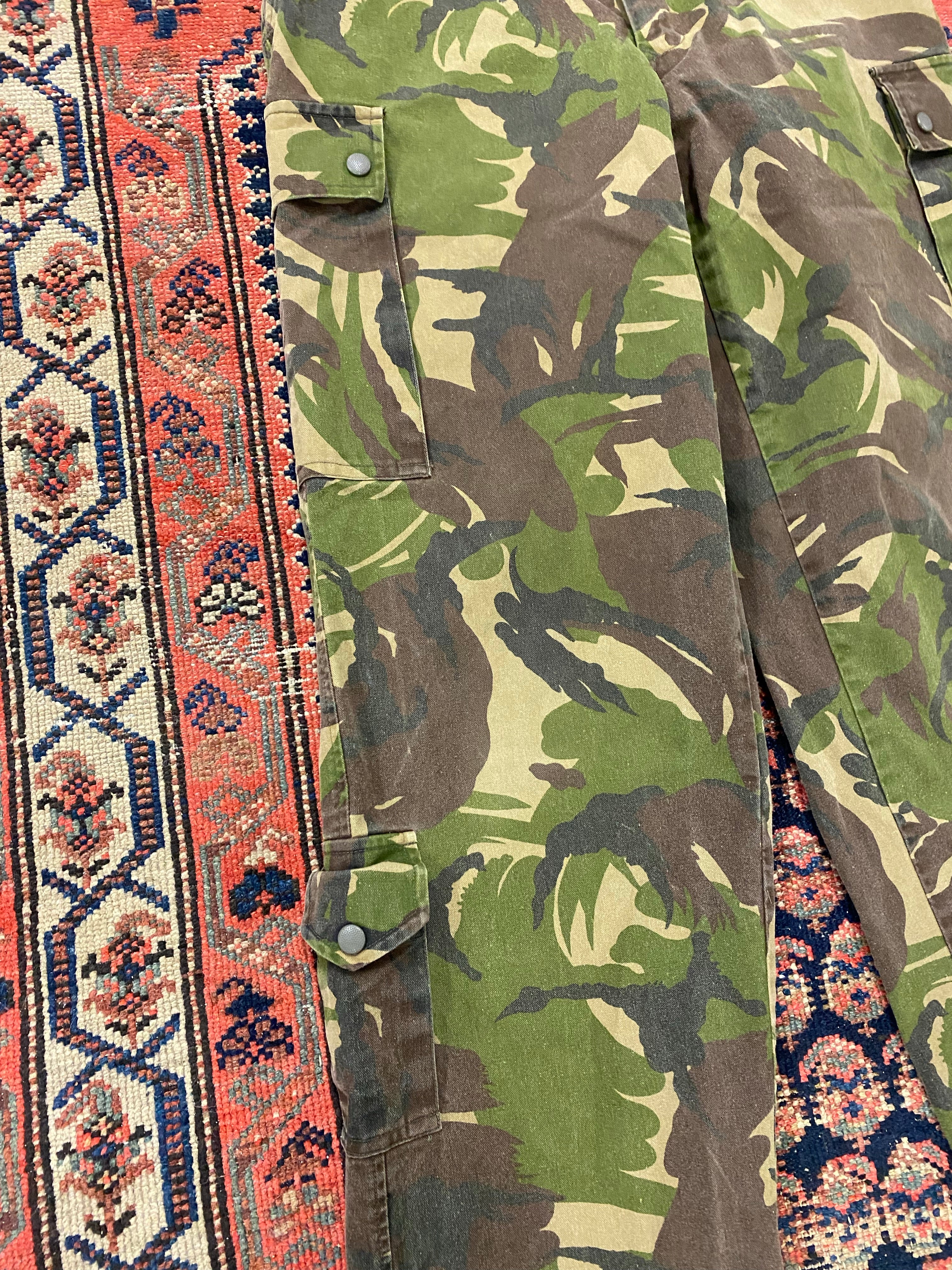 90s Camo Cago Pants - 33IN/W