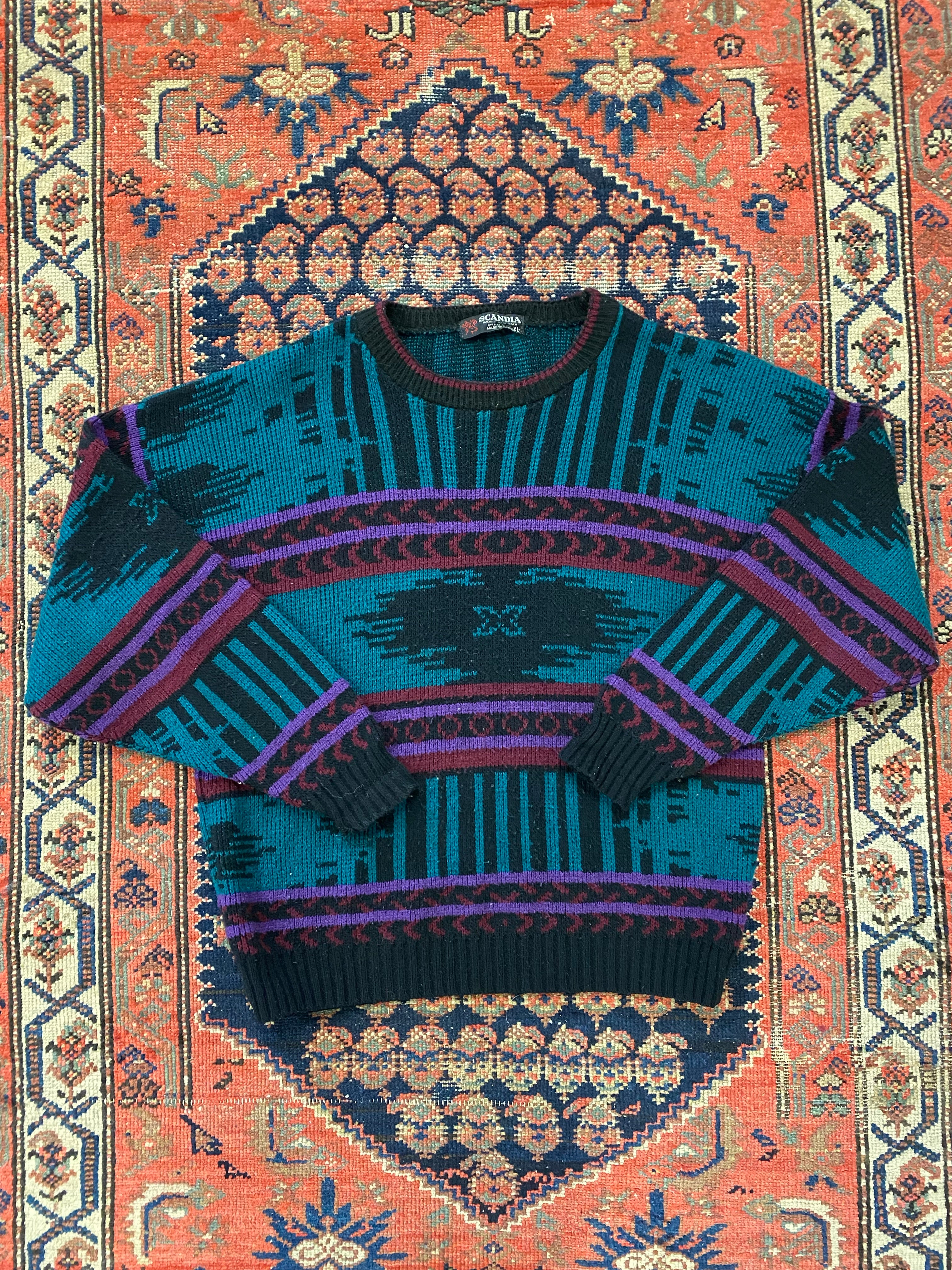 Vintage Patterned Knit Sweater - M