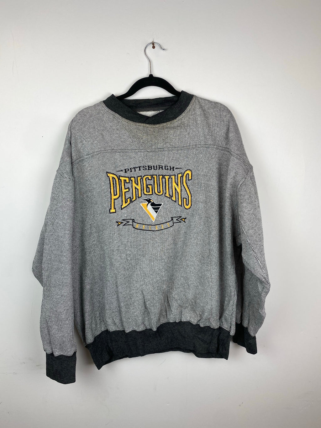 Vintage Pittsburg penguins crewneck