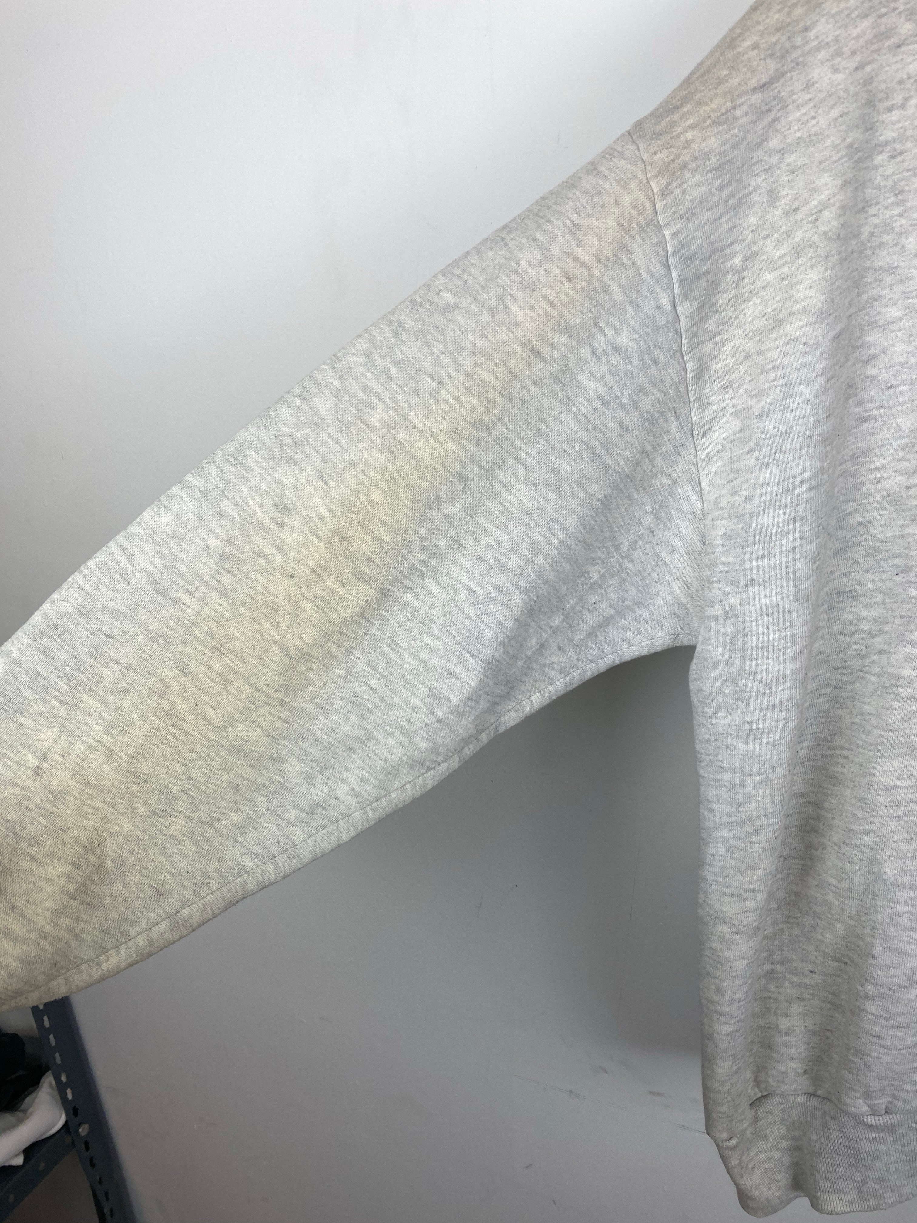 Vintage Embroidered Mickey Mouse crewneck