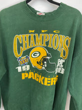 Load image into Gallery viewer, Heavy weight Green Bay packers crewneck