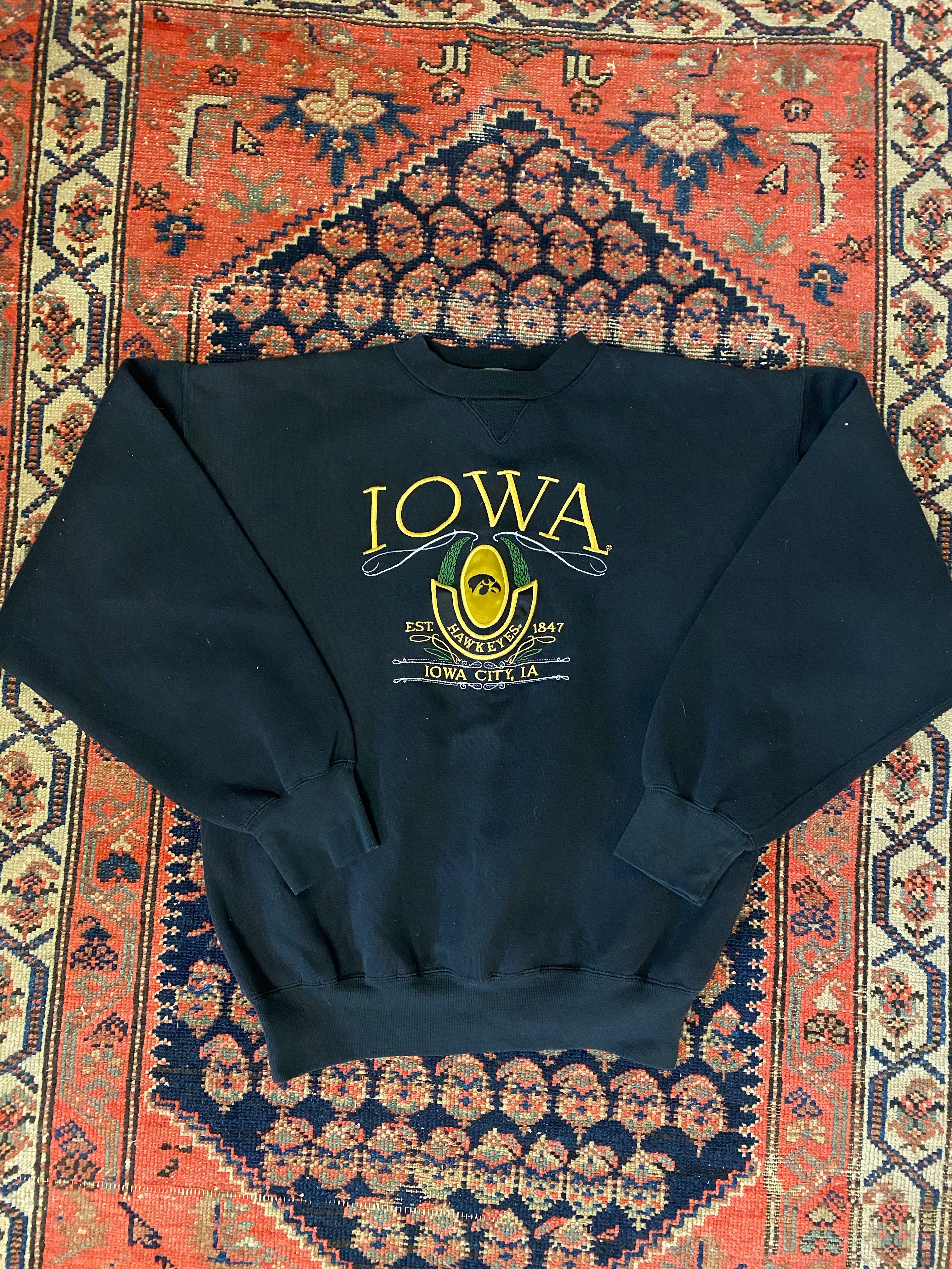 Vintage Iowa Embroidered Crewneck - S