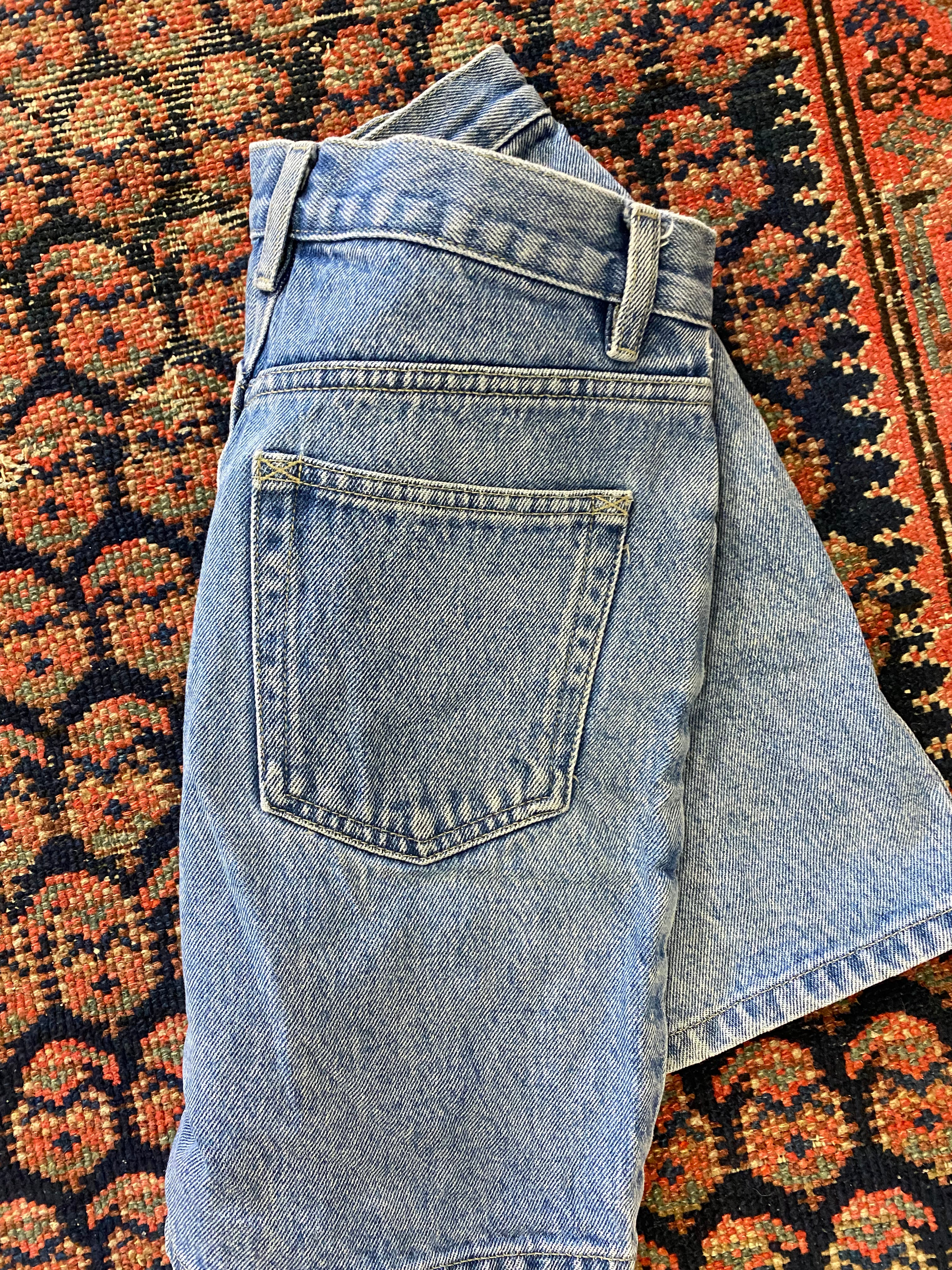 Vintage High Waisted Denim Shorts - 27IN/W