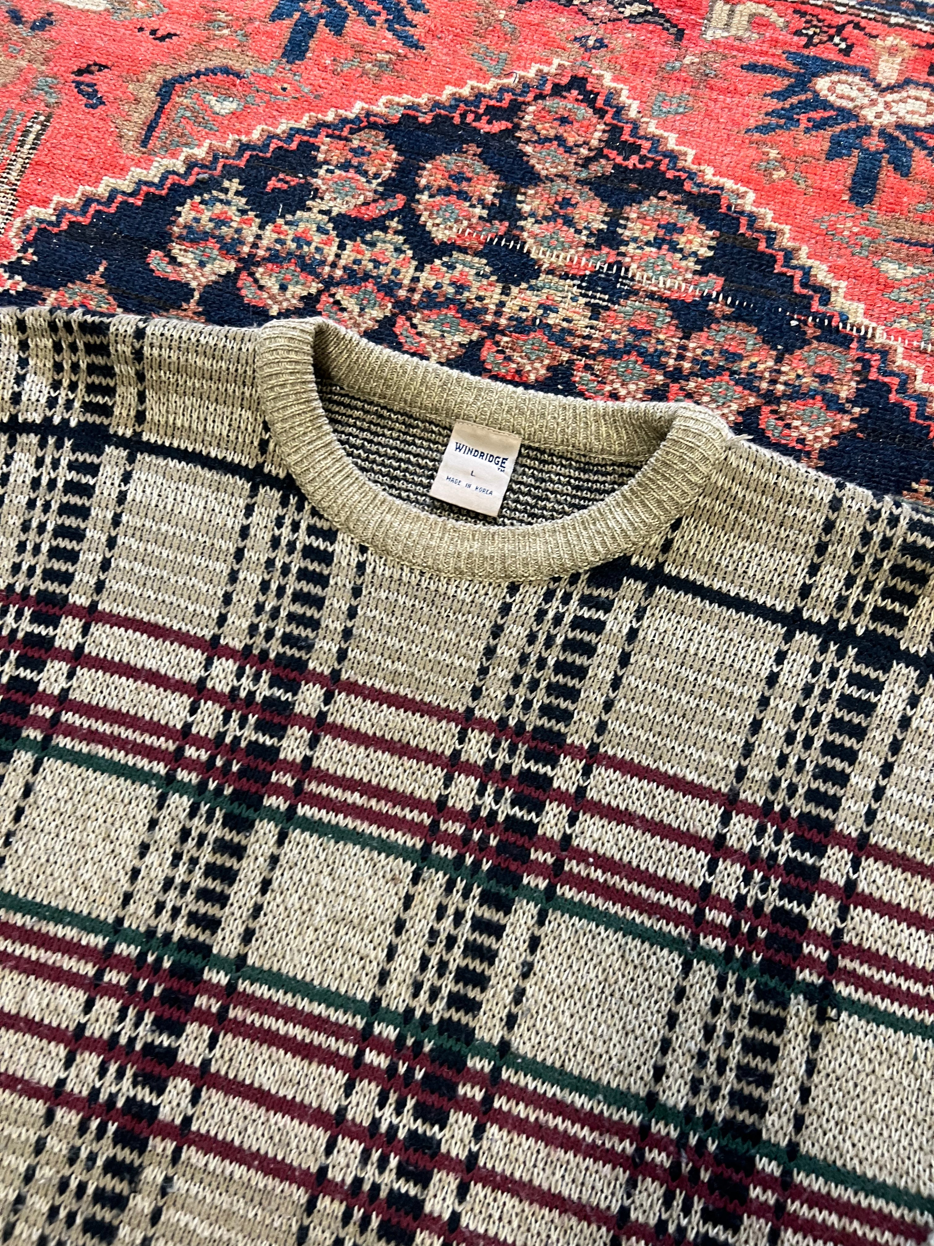 VINTAGE PATTERNED KNIT SWEATER - LARGE