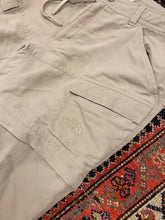 Load image into Gallery viewer, 90s Northface Zip Off Pants - 32IN/W