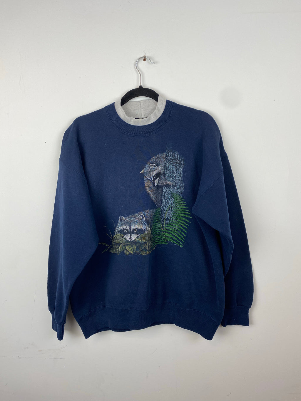 Vintage raccoon crewneck