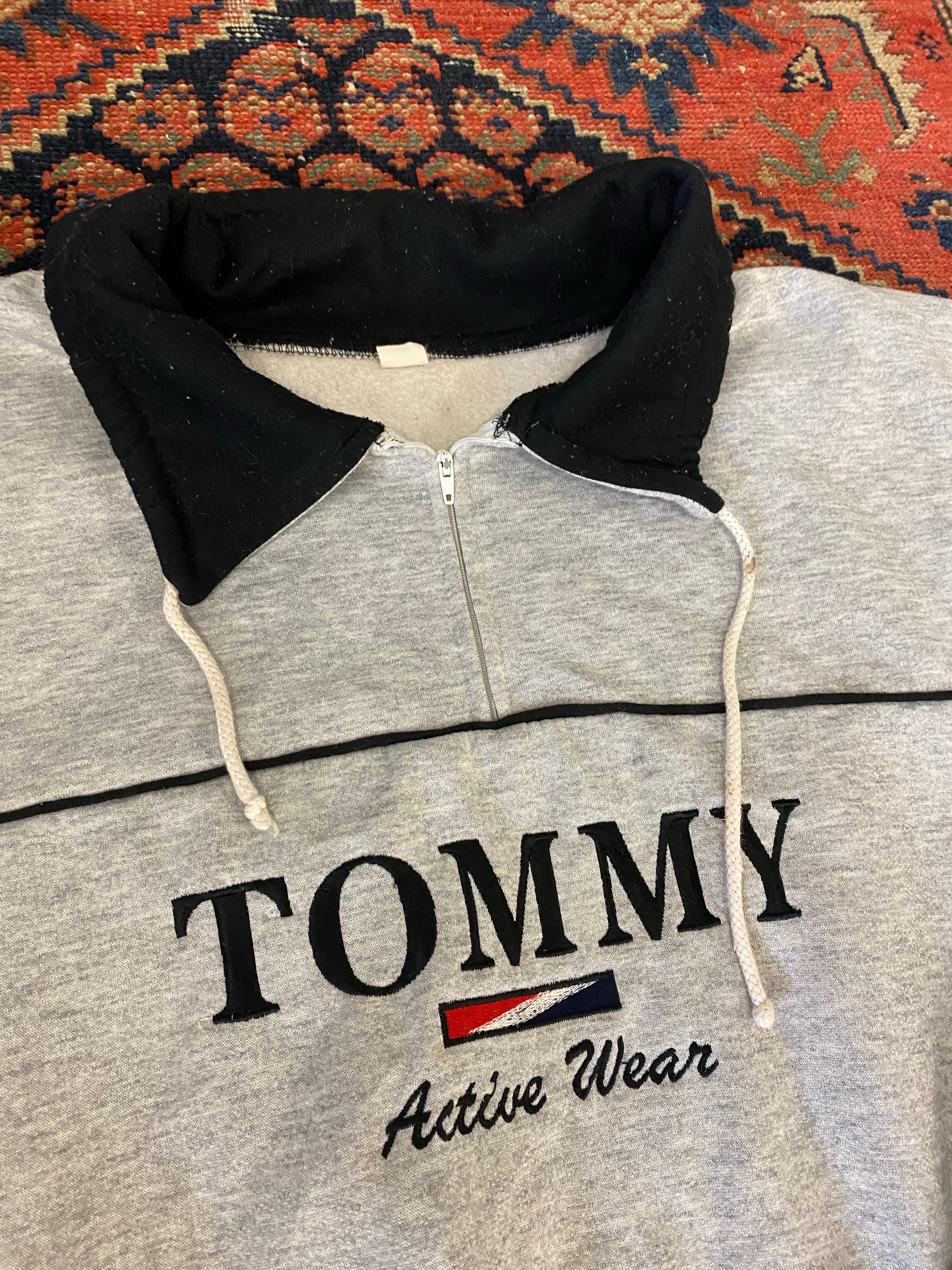 Vintage Tommy Hilfiger Quarter Zip Crewneck - L