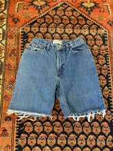 Load image into Gallery viewer, 90s High Waisted Frayed Arizona Denim Shorts - 25in