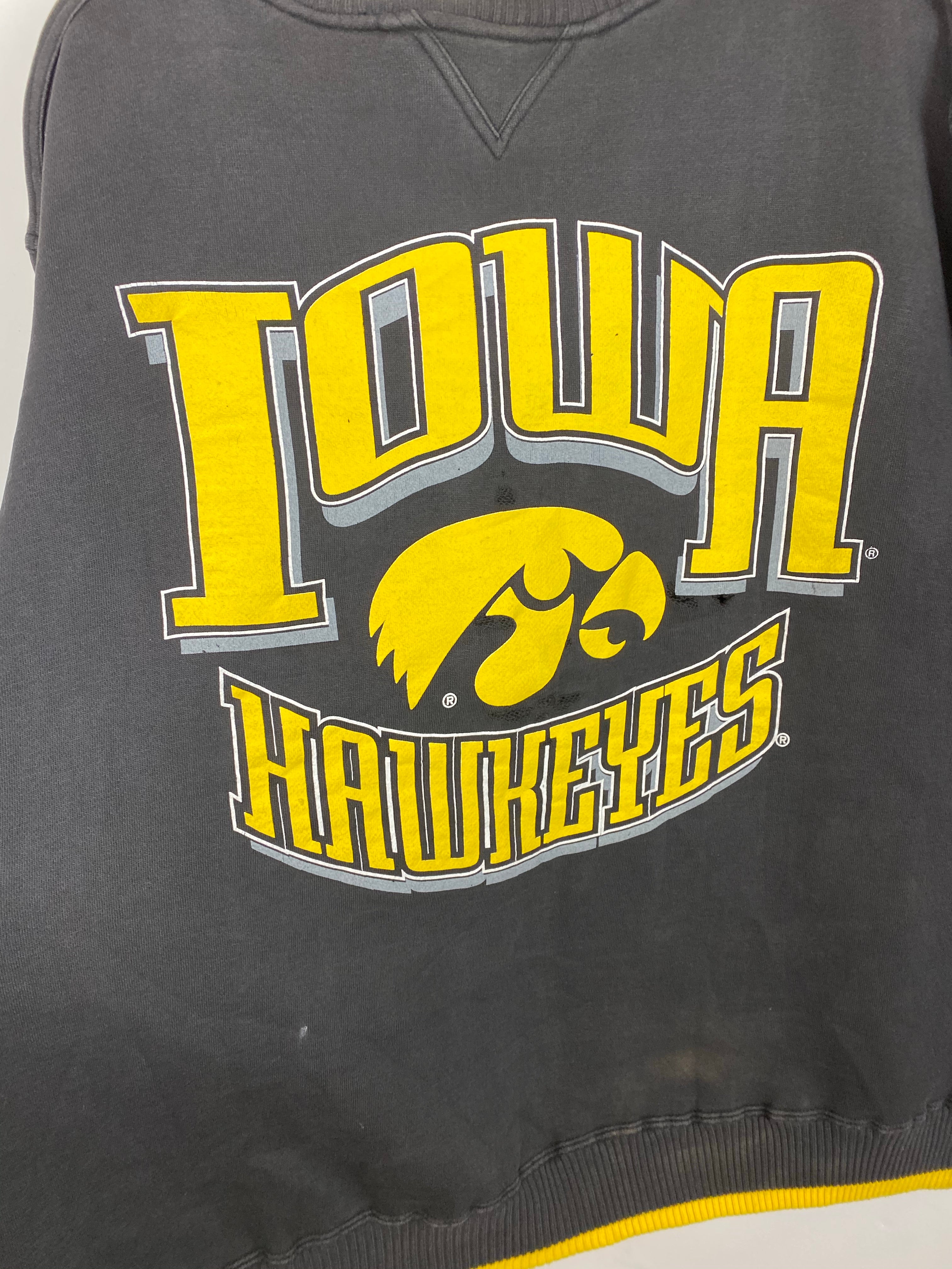 Vintage Iowa crewneck - L