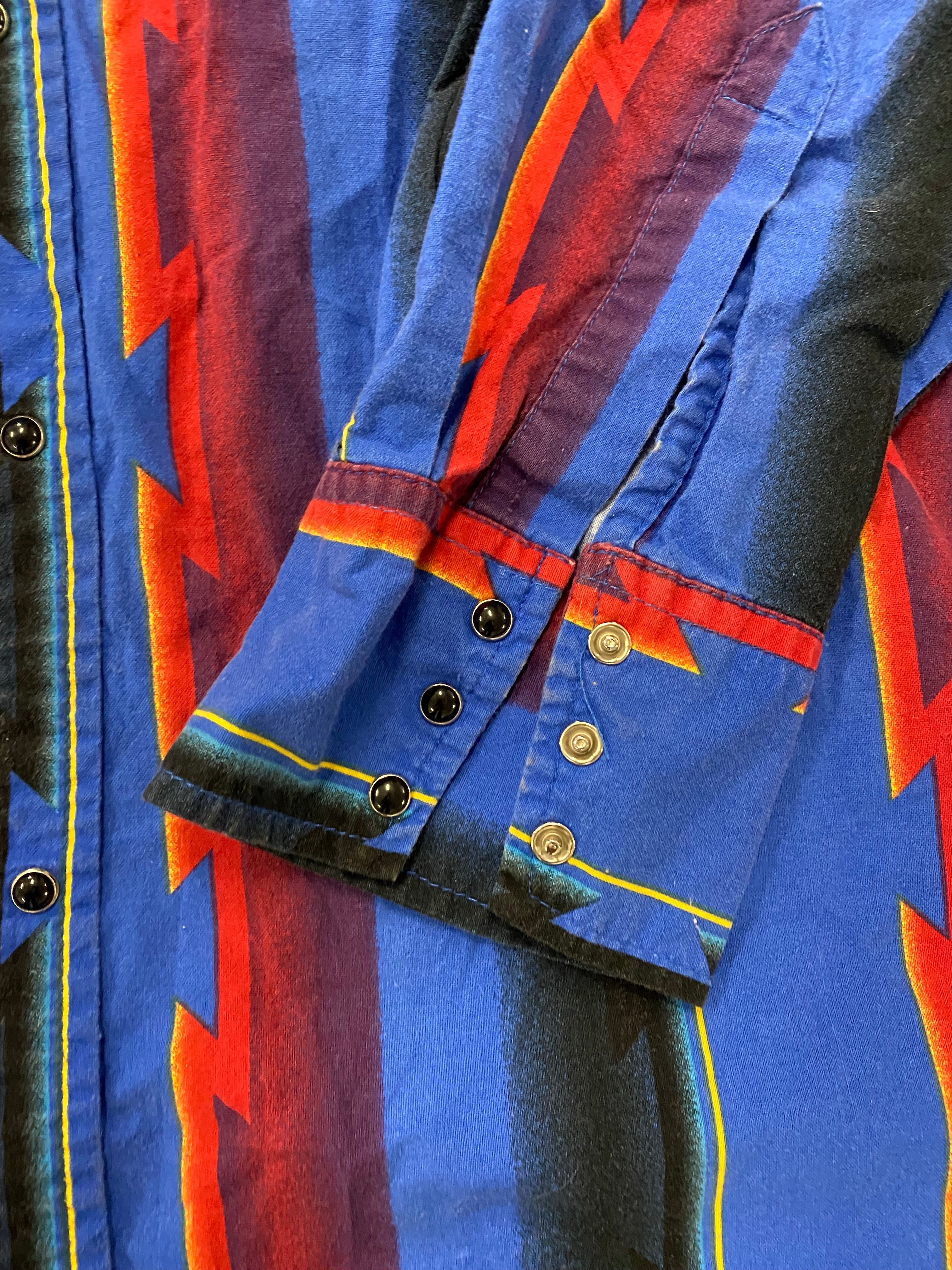 Vintage Button Up Shirt - L