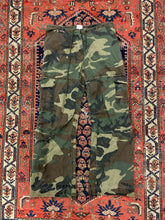 Load image into Gallery viewer, Vintage Midrise Camo Pants - 28-30IN/W