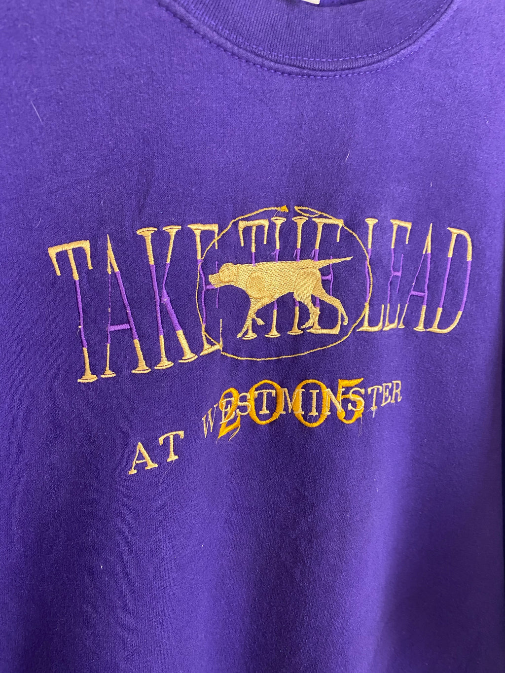 Embroidered Westminster crewneck